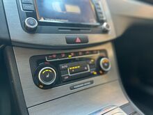 Volkswagen Passat 2.0 103kW 2011a ATM