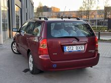 Toyota Corolla Elegance 1.4D 66кВт 2005