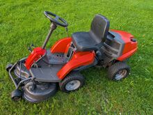 Husqvarna Rider R111B