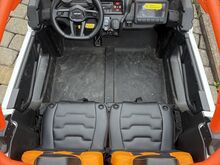 Müüa heas korras kahekohaline Laste elektriauto