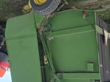 Heinaruloon John Deere 550 heinapress
