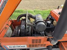 Traktor KUBOTA/HINOMOTO E2302 + sahk ja frees