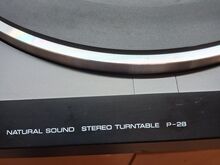 Vinüülplaadimängija Yamaha P-28