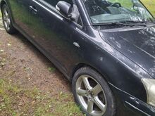 Toyota avensis 2,2 130 kw 2007a osadeks