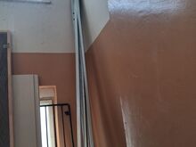 Дверь для сауны с гипсом и каркасом.