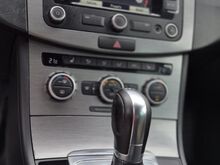 Volkswagen Passat Variant 2.0 103кВт 2012