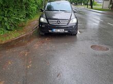 Mercedes benz m320