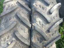 Две шины б/у 340/85R24