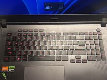ASUS ROG Strix G17 (G713PV-LL030W)