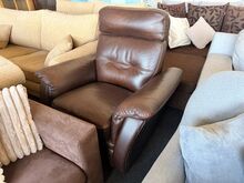 Кожаное вращающееся кресло-качалка релакс