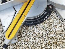 Plate- ja järkamissaag  Dewalt DW 711 -QS