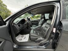 Volvo V70 Facelift 2.4 R5 D5 129kW, JÄRELMAKS!