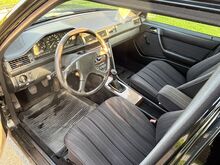 Müüa Mercedes-Benz 200E