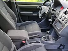 VW TOURAN 2,0TDI