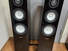 Yamaha NS-F700 3-Way Loudspeaker System