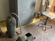 Vintage suur metallkapp – industrial/loft