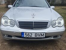 Mercedes-Benz C240 4MATIC, пробег 120500 км