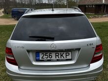 Mercedes-Benz C200