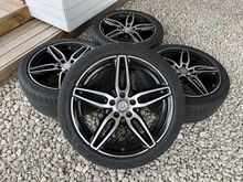 Оригинальные 19-дюймовые диски Mercedes-Benz AMG + летние шины