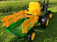 John Deere Peg Perego elektriline lastetraktor 12V