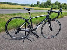 Specialized Amira täis süsinikraamiga
