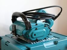 Makita harilihvimismasin K80 nailonharjaga