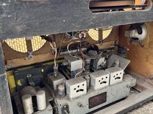 Vintage NSVL lampraadio-radiola koos plaadimängija