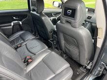 TOODUD HOLLANDIST Volvo XC90 2,4 D5 136kw, 7 KOHTA