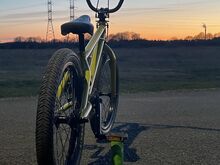 Suurepärases korras trikiratas / BMX