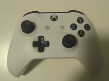 Xbox One originaal valge juhtmevaba pult
