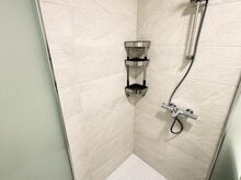 Душевой уголок Alterna 90x90 см В195 см, серое стекло