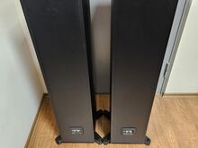 Напольная акустическая система KEF Q950