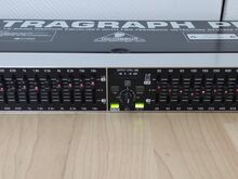 Behringer  Processor ja  Equalizer