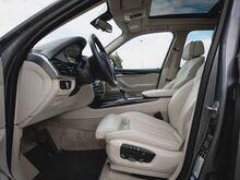 BMW X5 3.0 230kW Webasto, 7-Kohaline
