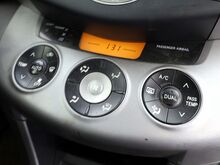 Тойота RAV4