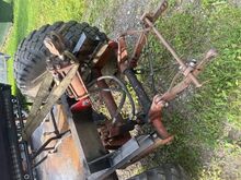 Oma valmistatud traktor
