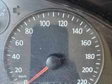 VOLKSWAGEN MULTIVAN 2.5 TDI 128 кВт, полный привод