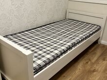 Voodi madratsiga 90x200