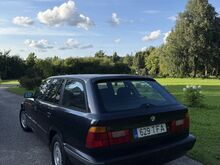 BMW E34 525