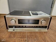Accuphase E-305V  Integrated Stereo