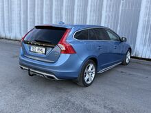 Volvo V60 Plug-In Hybrid AWD 2.4 D6 AWD 158kW