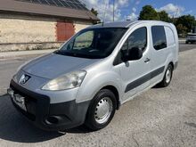 Peugeot Partner 1,6 HDi 55кВт ДЛИННЫЙ КУЗОВ С ПЕРЕГОРОДКОЙ