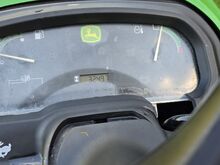 Murutraktor John Deere X758