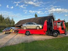 Эвакуатор с краном Volvo
