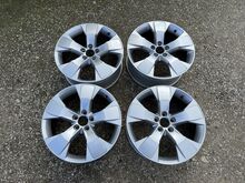 Оригинальные 18-дюймовые литые диски Volvo