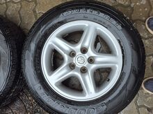 Lexus RX valuveljed suverehvidega R16