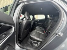 Volvo V40 R-Design, REG MAKSTUD, HOLLANDIST!