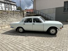 GAZ 24-10