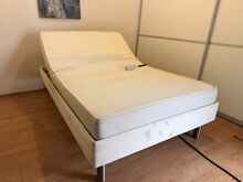 Моторная кровать 120*200 с пружинным матрасом