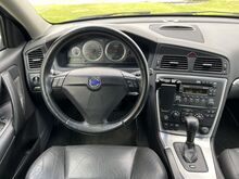 ПОЛНОПРИВОДНЫЙ Volvo V70 2.4 D5 136кВт, ДОПОЛНИТЕЛЬНЫЙ ОТОПИТЕ